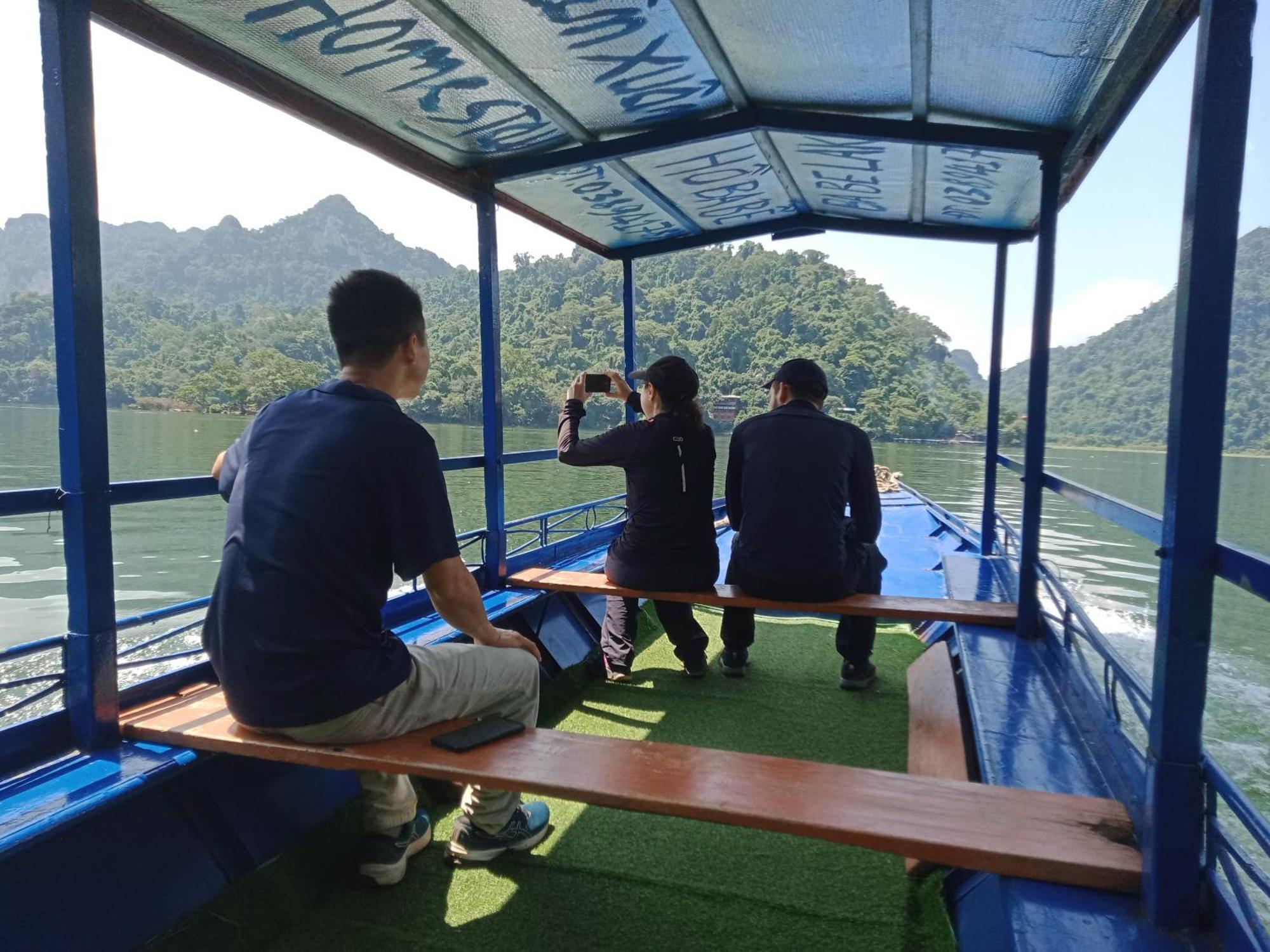 Tran Xuan Homestay Ba Be 外观 照片